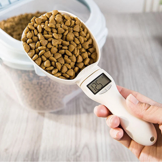 Ensure precise portions for your pet with this digital scale-equipped food measuring scoop.